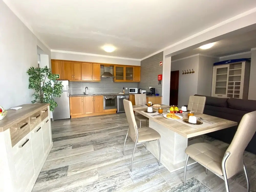 Quarteira Ocean Breeze 2 by Homing
