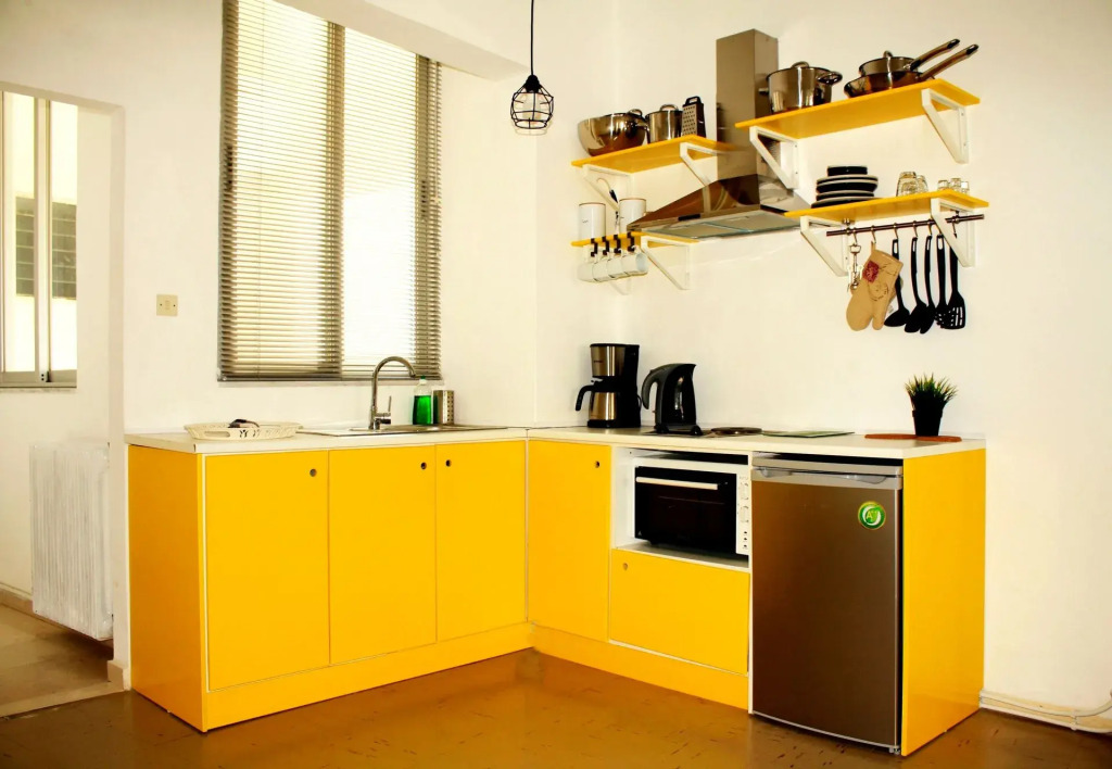 Crops Suites