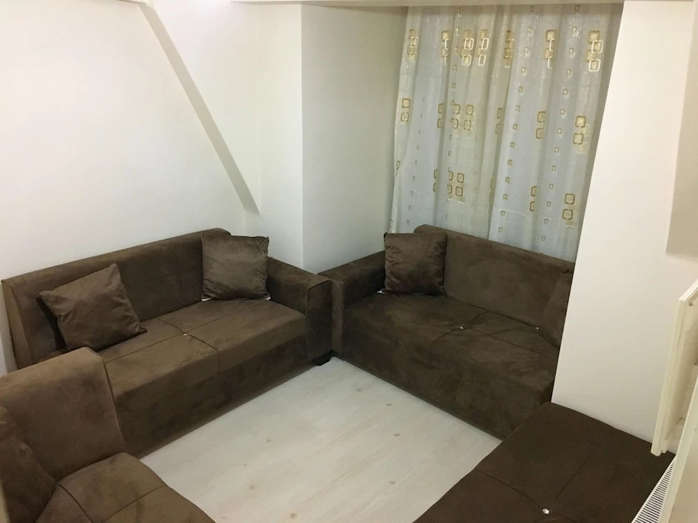 Eskisehir Suit