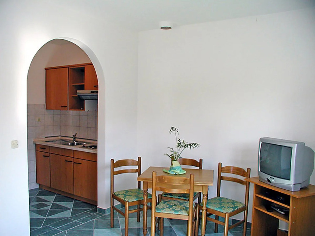 House Ana Inkoo 37702