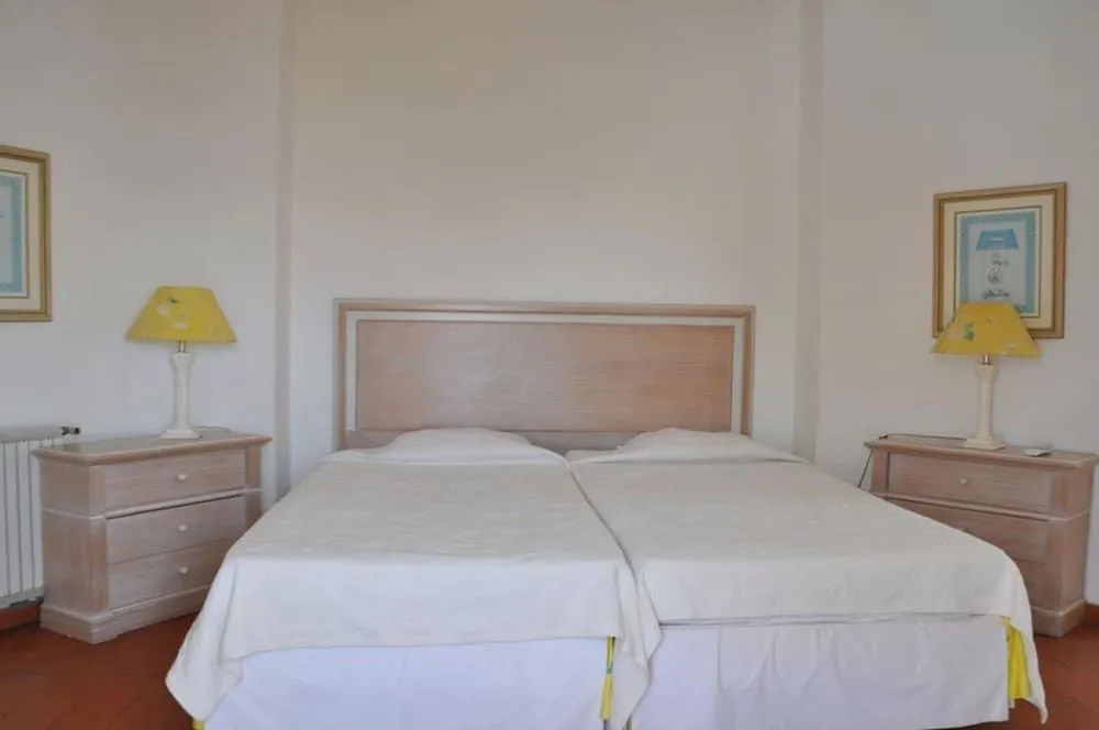 Residential Area, Private Pool, On-site Parking, Free AC & Wi-fi