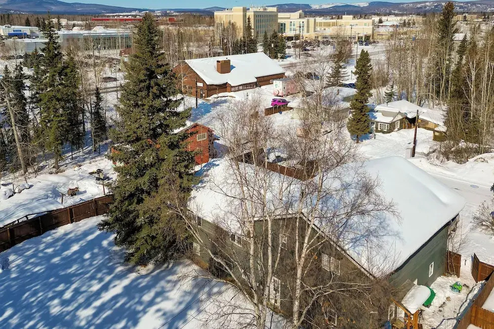 2 Mi to Dtwn & Pioneer Park: Fairbanks Studio!