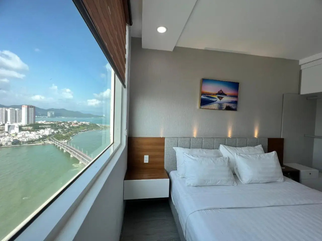 Royal Apartment in Muong Thanh