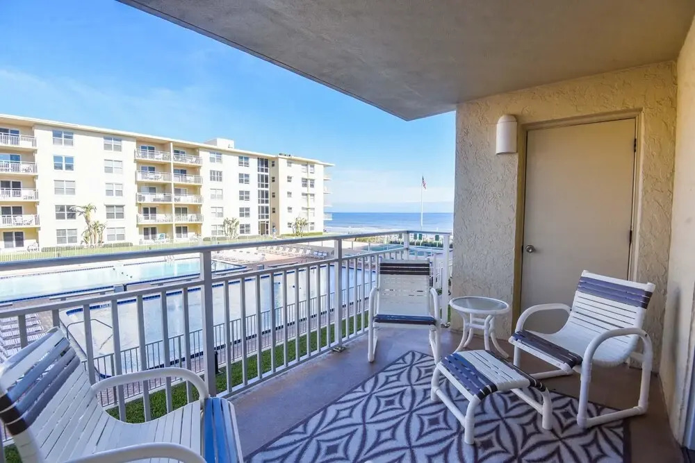 Sea Coast Gardens III 209 Apartment 2