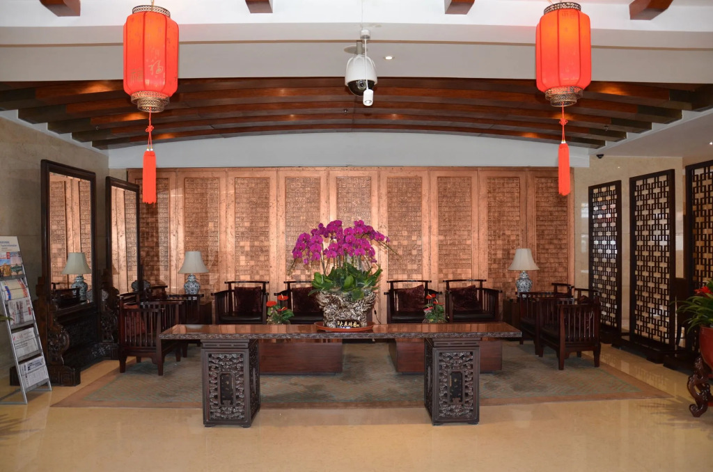 Garden Hotel