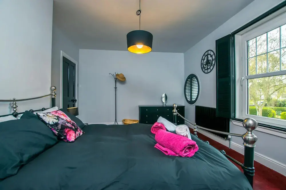 Cosy & Central 2Bd Apartment Milngavie, Glasgow