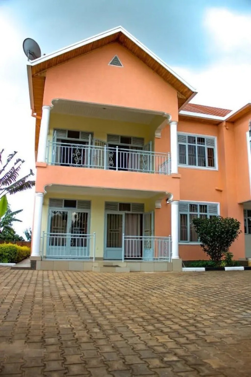 Azalea Guest House Gisozi