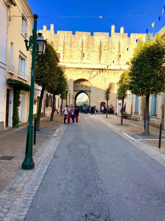 La Maison dans les remparts