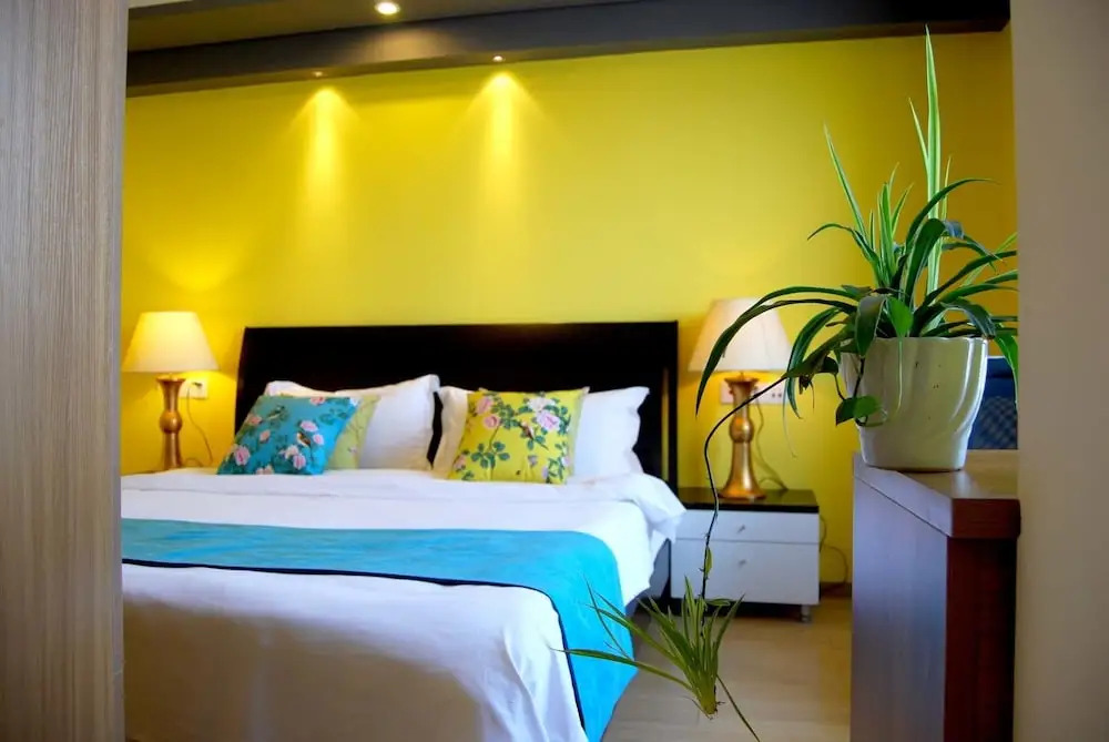 River View Boutique Hotel Beibin Road