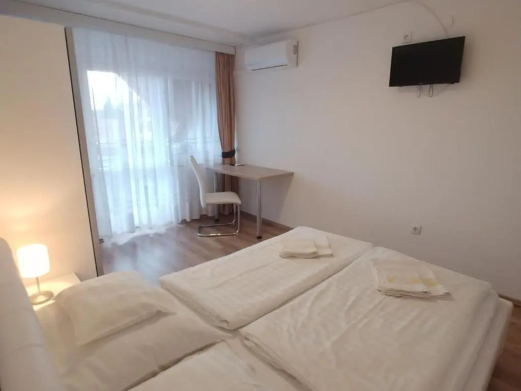 EMMA Apartman Harkány