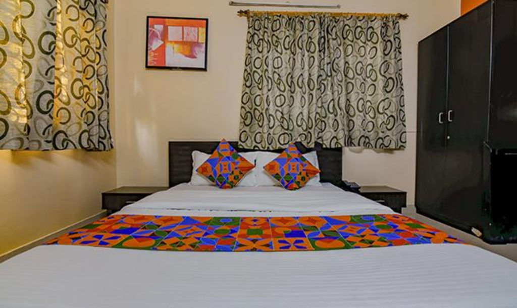 FabHotel New kolkata Residency Inn - Nr Axis Mall