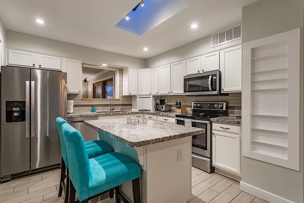 Desert Sun 3 BR by Casago