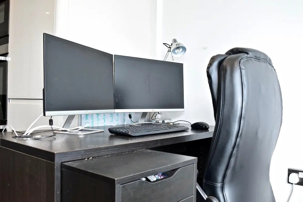 Modern 1 Bedroom Apartment In Aldgate