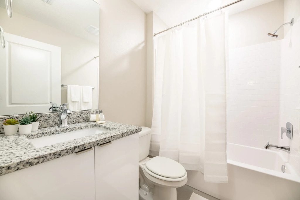 Incredible new 4 bed villa, just 10 minutes from Disney