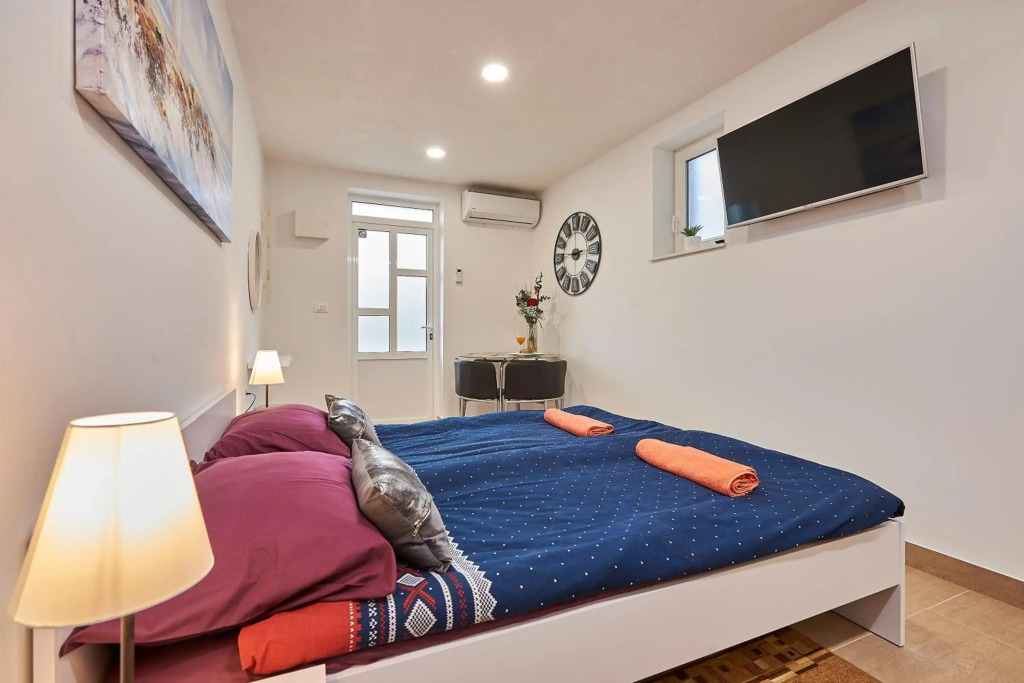 Studio apartment Bašćan