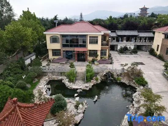 Jinan Huiyan Mountain Residential Residence