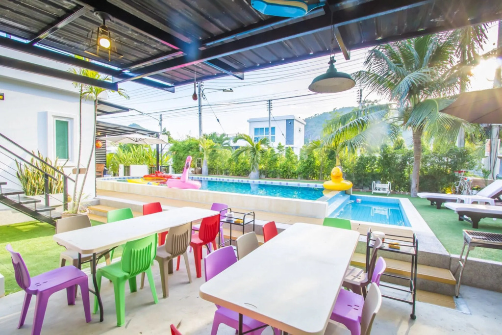 Happy-Home Pool Villa