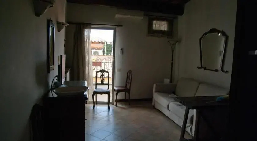 Apartment In Historical Centre Of Rome