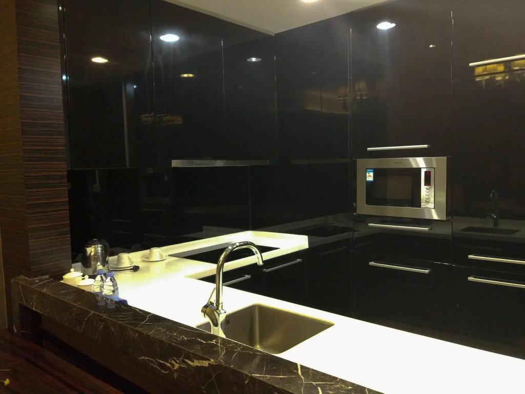 Xingyi International Hotel Poly Store