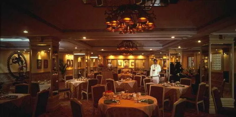 Sheraton Park Hotel & Towers