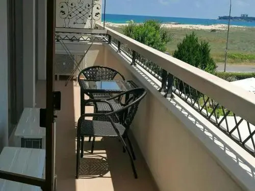 Golden Dunes Primorsko Apartments
