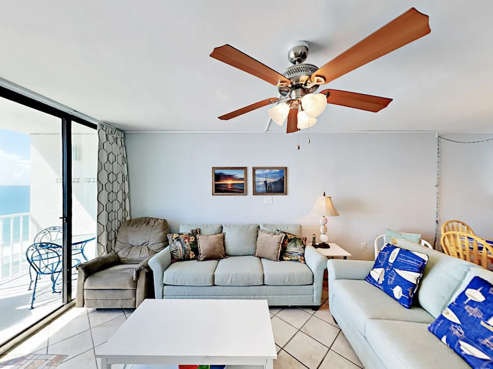 9400 Shore Drive Condo #1116 2 Bedrooms 2 Bathrooms Condo