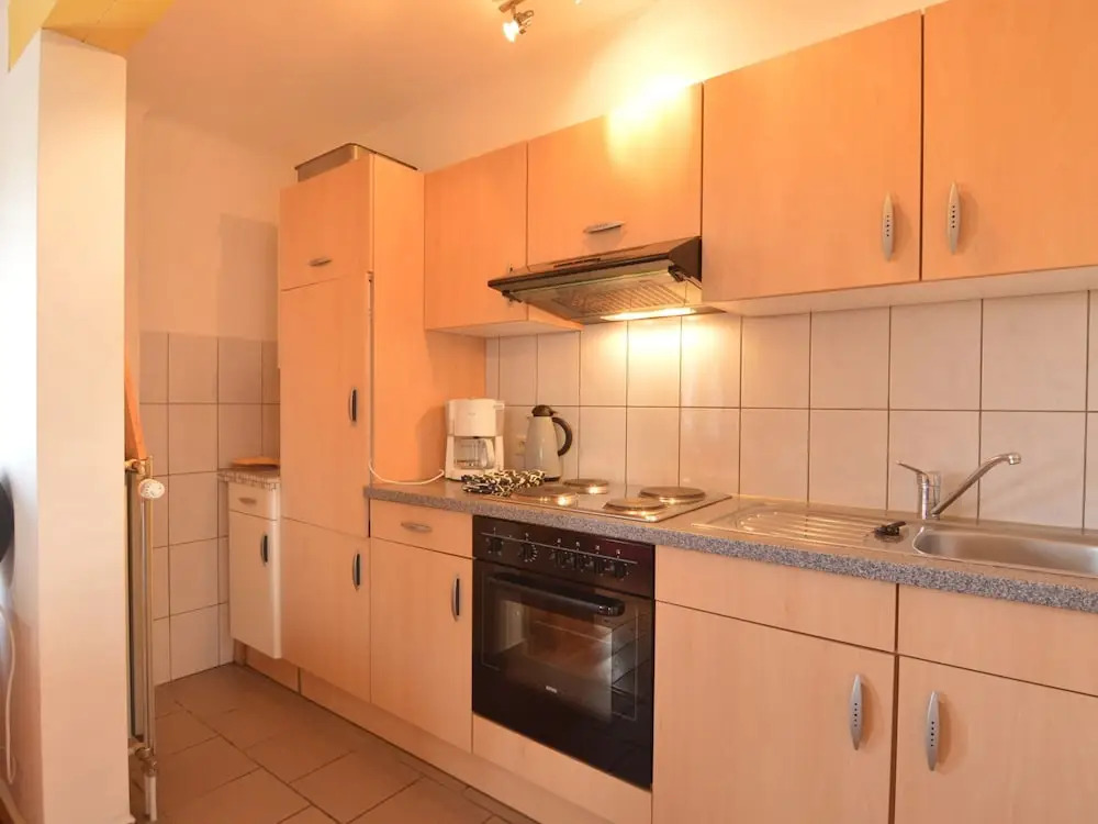 Group house with 3 apartment for family