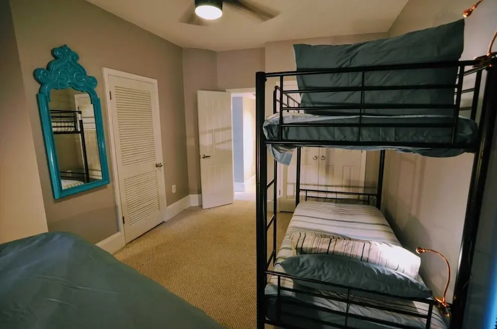 1331 Northwest Apartment #1066 - 1 Br Apts
