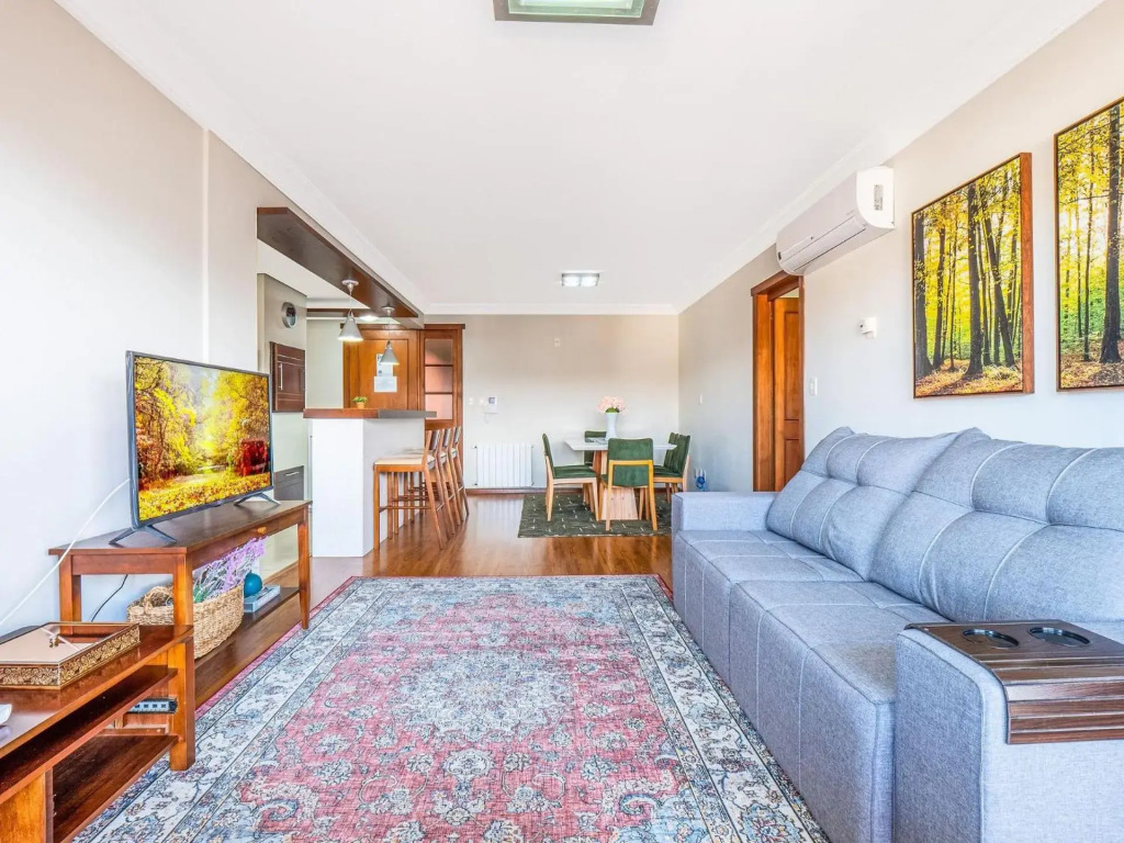 400 metros, Rua Coberta Centro - Villa Di Pietro 305