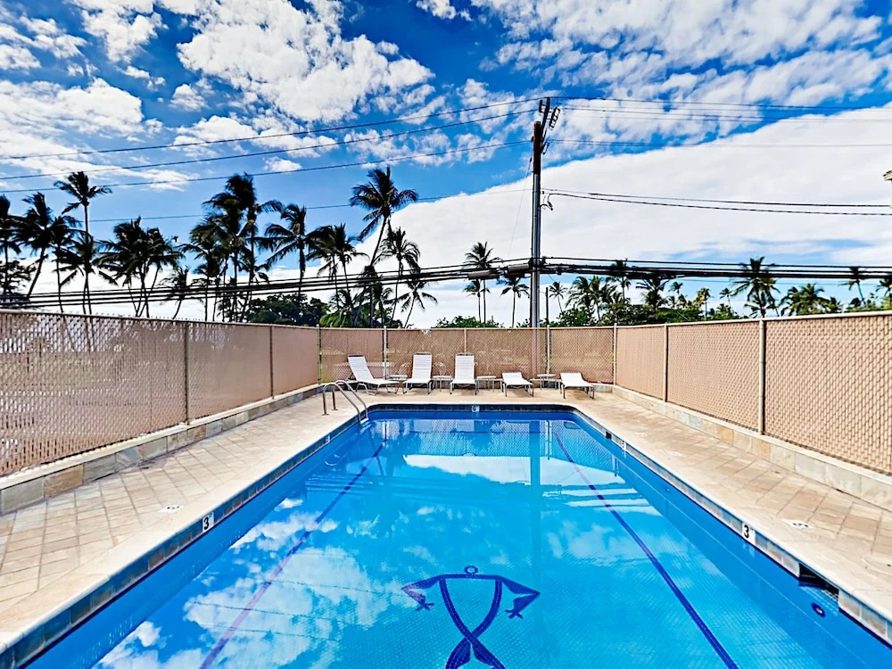 Ocean View W/pool - Across From Kalama Beach 2 Bedroom Condo
