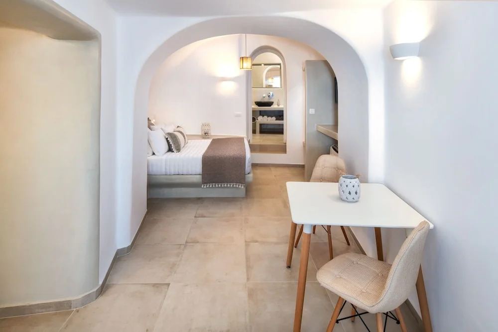 Hill Suites