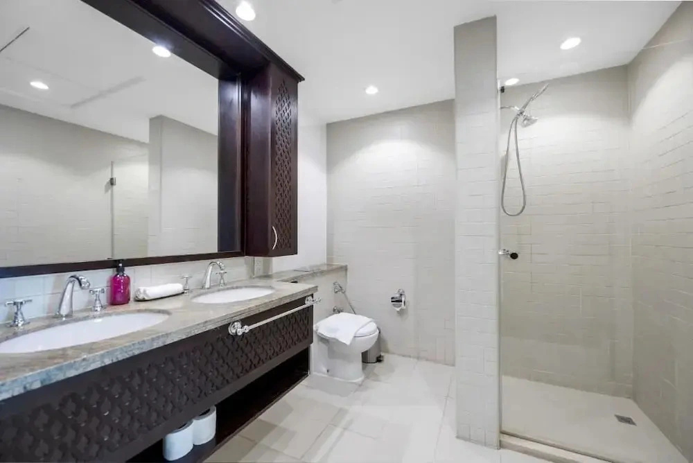 Durrani Homes - Modern Living 3br with Burj Khalifa and Fountain View - third room without partition