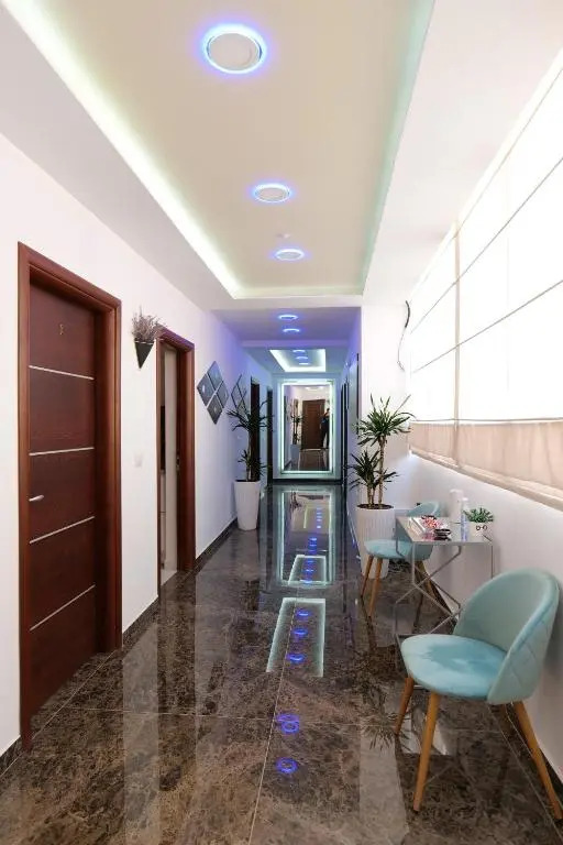 Saranda Apartments