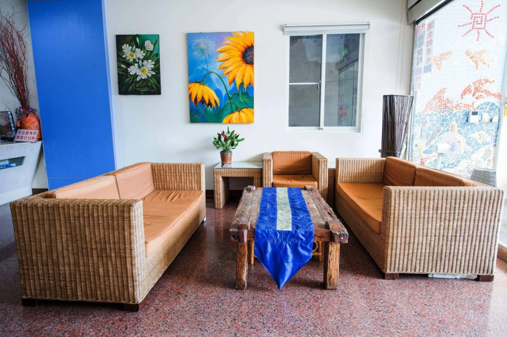 Kenting Sunhow Inn