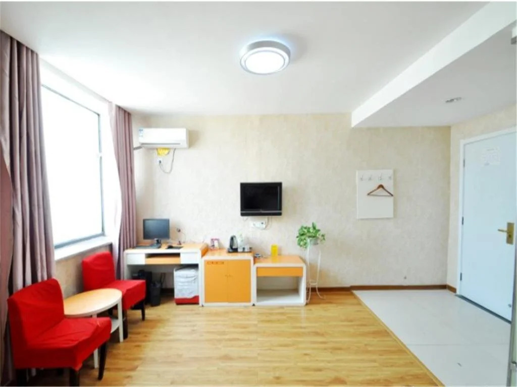 Lanlingxian Xinzaiyiqi Express Inn