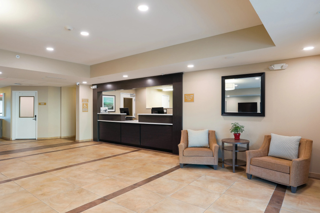 Candlewood Suites Lenexa - Overland Park Area by IHG