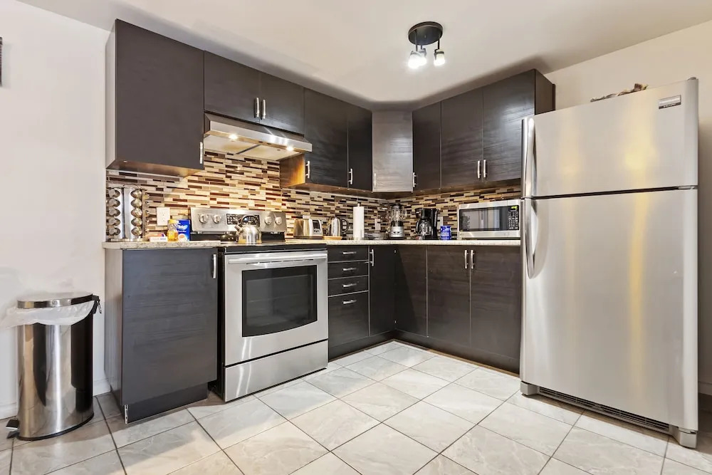 BnbEra - The Rock Apartment
