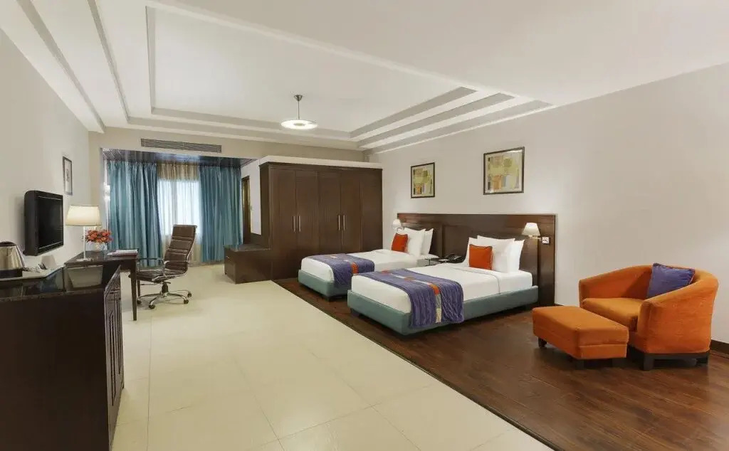 City Heart Sarovar Portico