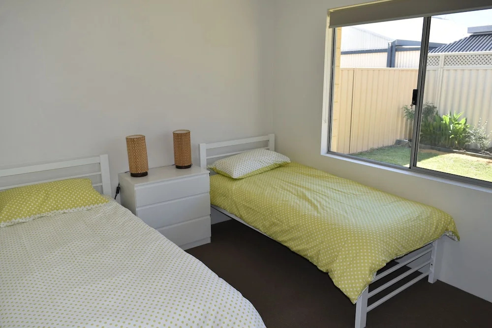 Beachwood House Broadwater