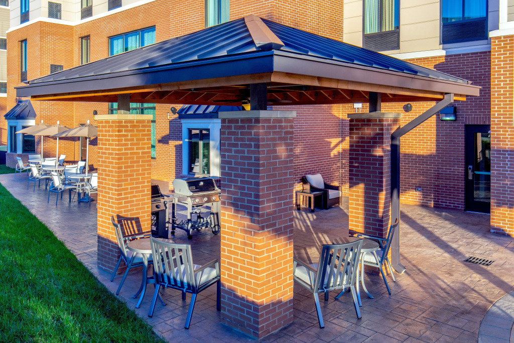 Staybridge Suites Charlottesville Airport by IHG
