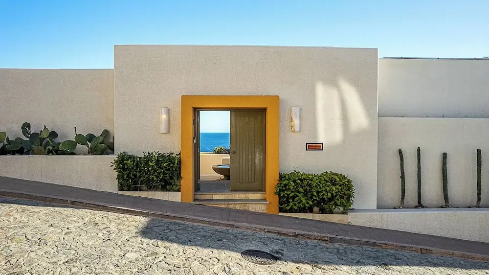 Casa Dos Hermanas by Wynwood House