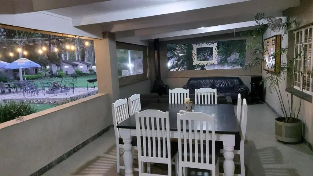 Wayside Lodge