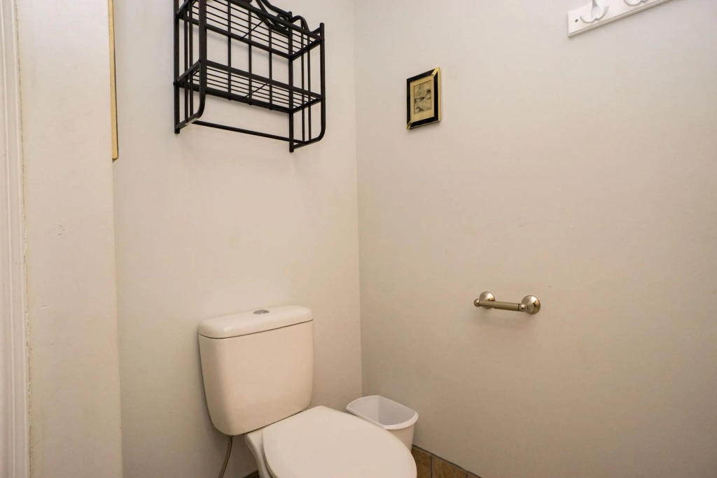 Jerseys Shore by Oak Island Accommodations