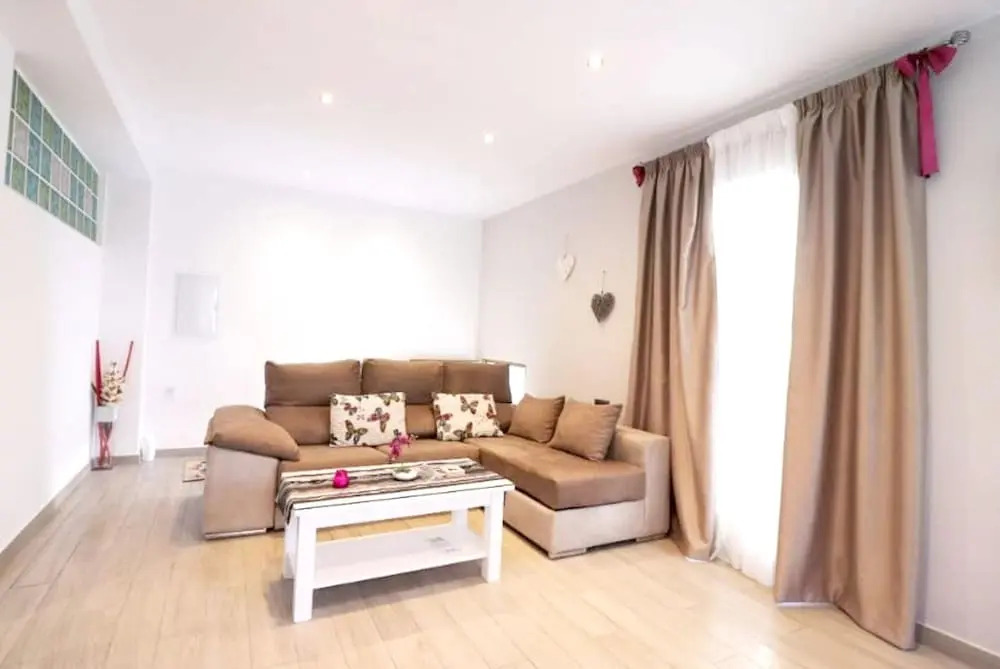 Apartment with 2 Bedrooms in Frigiliana, with Wifi - 7 Km From the Beach