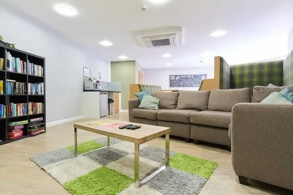 Ensuite Rooms for STUDENTS Only-BANGOR