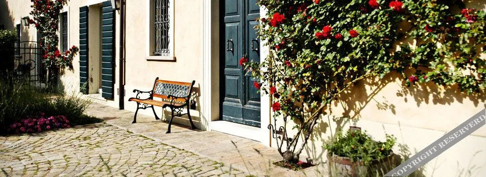 Casa Ezelina Bed and Breakfast