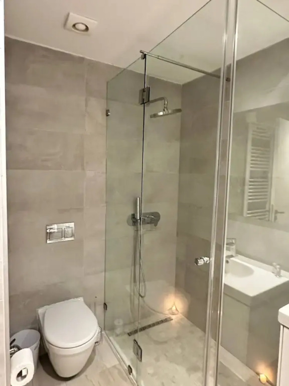 Charming 1-bedroom Apartment in Marsa, Tunisia