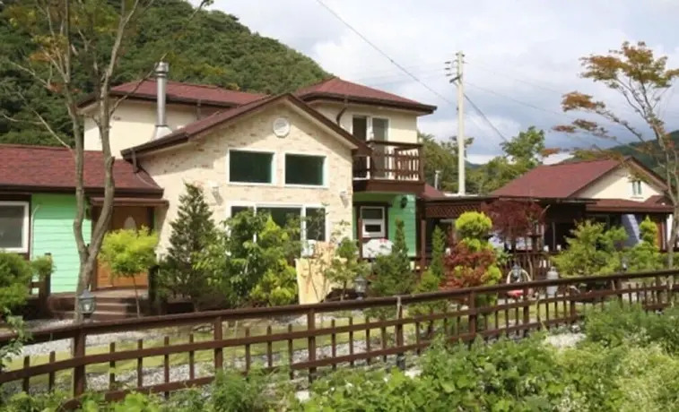 Muju Caravan Pesnion