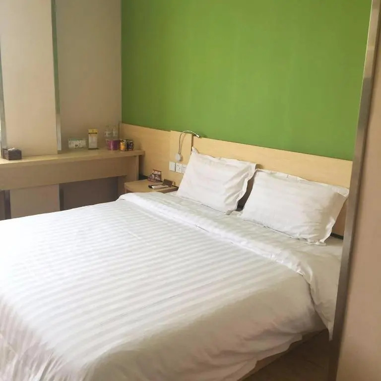 7Days Inn Ziyang Lezhi Yingbin Avenue Branch