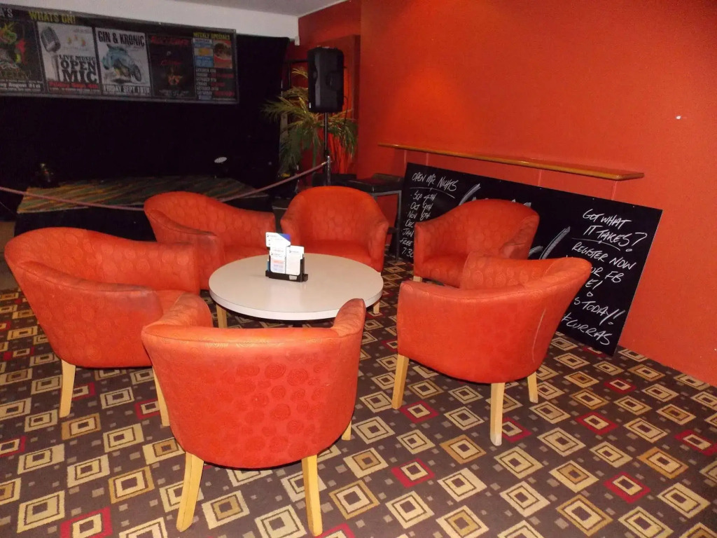 Currimundi Hotel